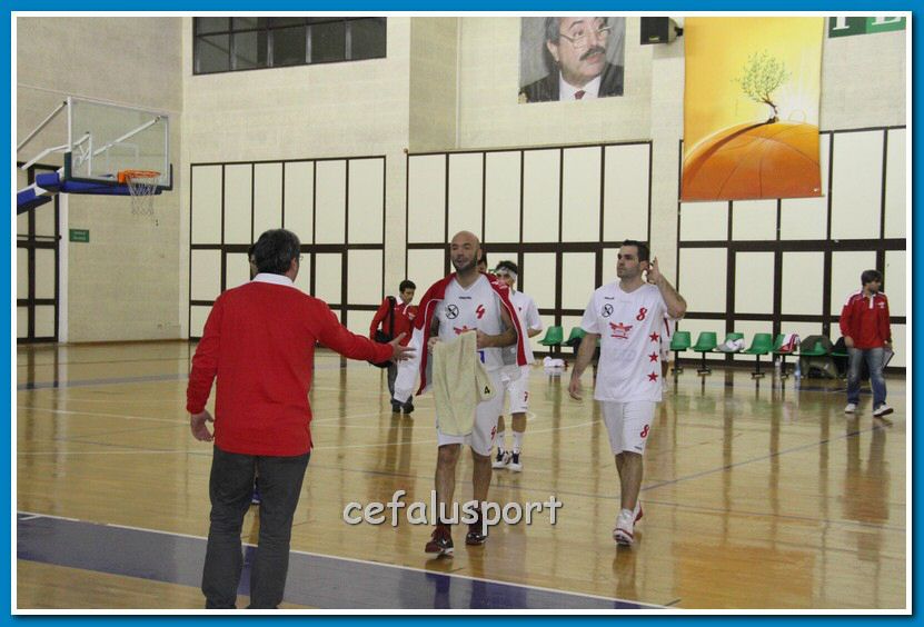 121223 Aquila 321_tn.jpg